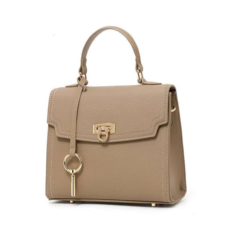 Leather Headband Layer Cowhide Fashionable Shoulder Bag For Women's 2025 Autumn And Winter New Fashion Versatile Designer Handbag Cross Shape