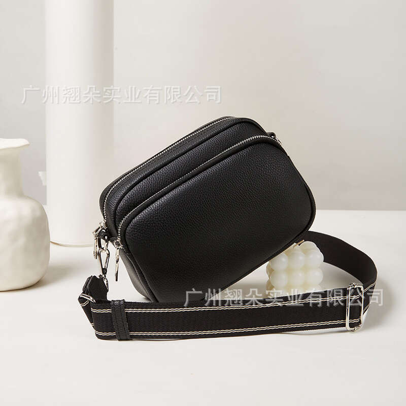 Trendy 2024 new large capacity crossbody for women's one shoulder small square bags