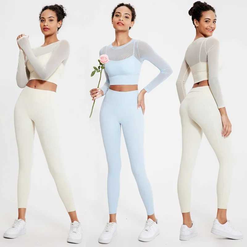 Womens two-piece fitness yoga set solid color breathable quick drying running suit 2-piece long sleeved shirt leg sportswear W250326