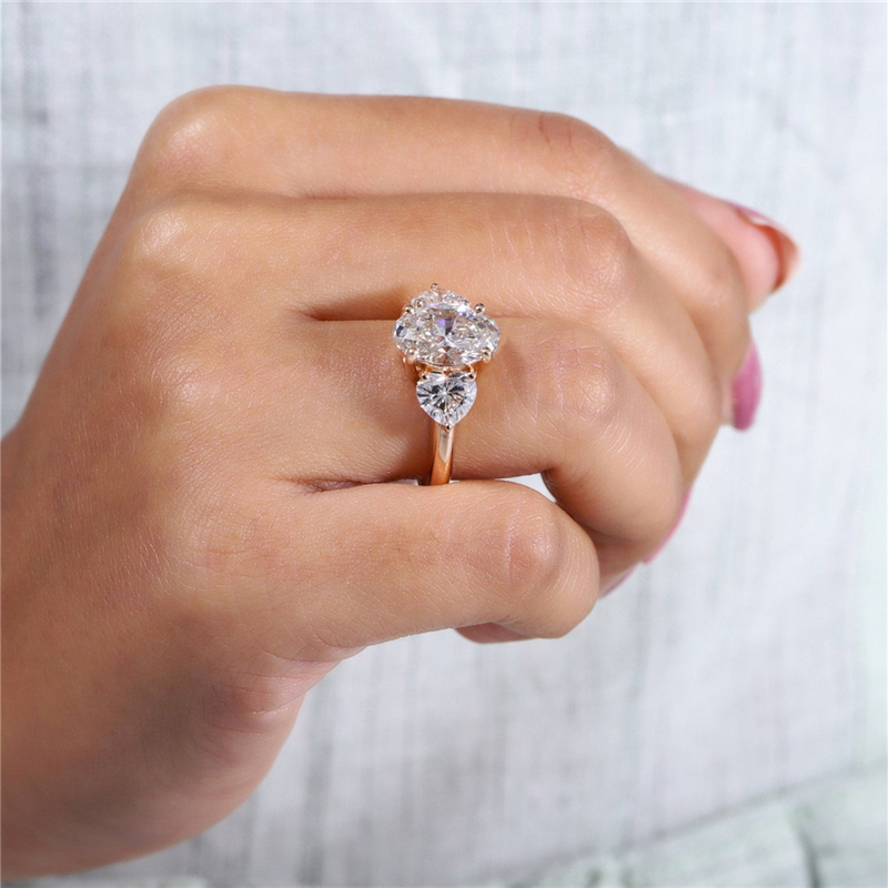 Jewelry Classic Three Ston 2.5Carat Oval-Heart Shape IGI Certified Lab Grown Diamond Womens Antique Jewelry 18K Yellow Real Gold Engagement Ring For H