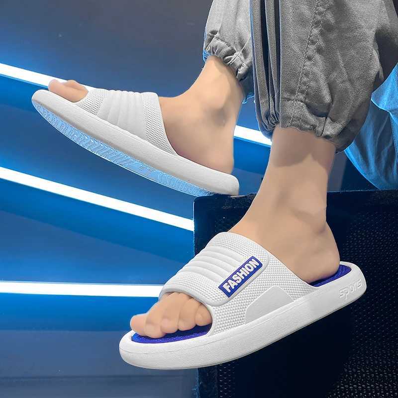 Comfortable mens sandals Eva lightweight beach outdoor design summer mens slippers suitable for mens explosive styleXJ250326