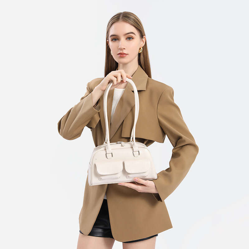 Women's 2025 new style versatile large capacity leisure college student class commuting bag one shoulder handheld