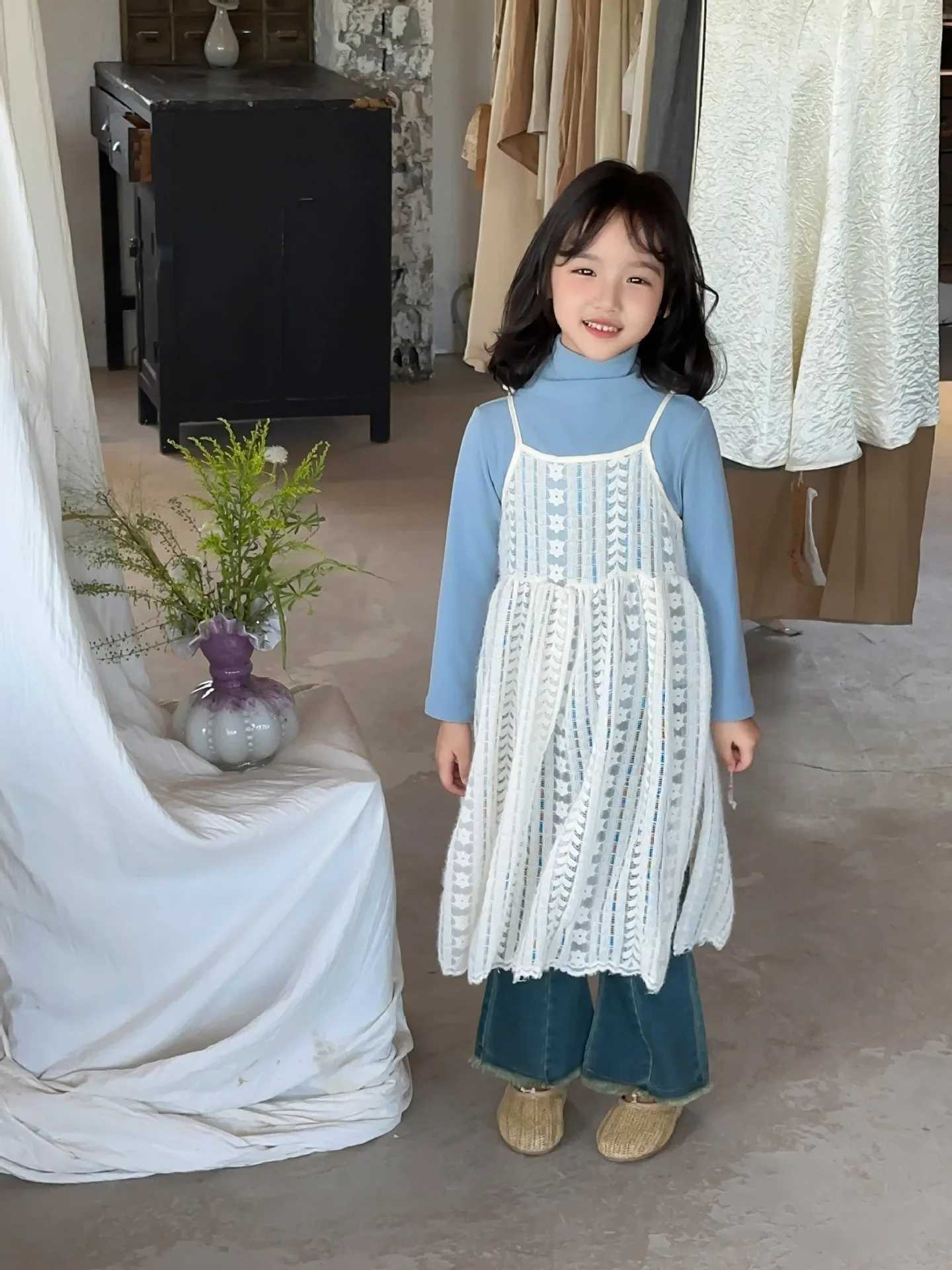 Girls casual dress autumn and winter childrens clothing new Korea 2024 lace camisole bodysuit W250326
