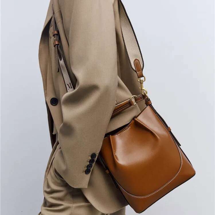Women Bucket Shoulder Crossbody Handbag Fashion Simplicity High-Capacity Ladies PU Leather Bag Female Handbags 2024 New