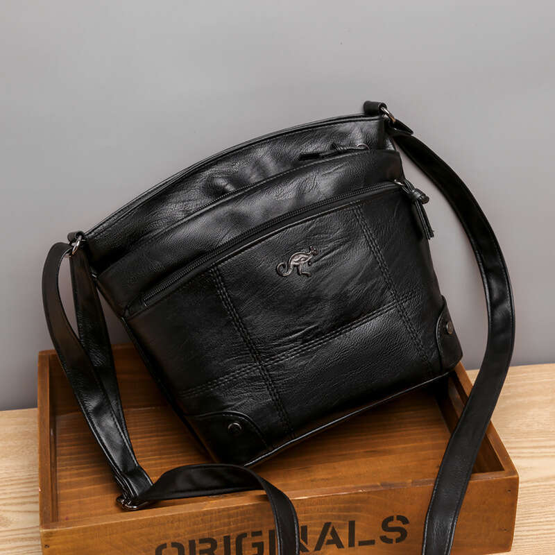 Soft leather texture bag for women's crossbody, new fashion shoulder bag, simple trendy, multiple pockets, and large capacity