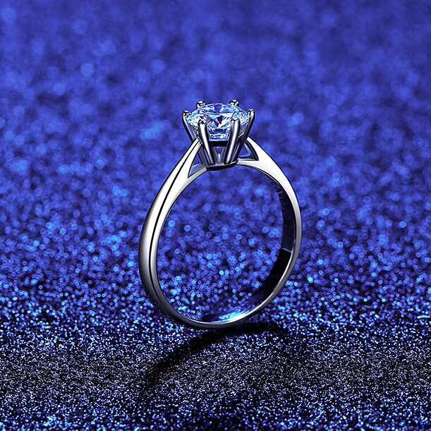 Wholesale 925 Sterling Silver Moissanite Engagement Ring Fashionable Trendy with Real Diamond High Quality Product