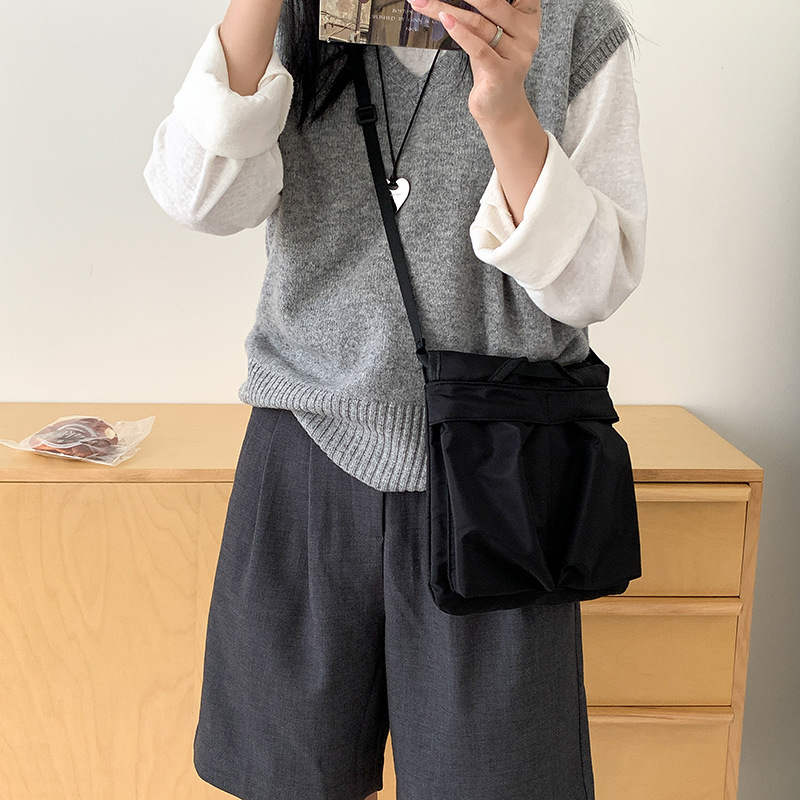 2025 Spring Mori Neutral Style Brasson Bag Niche Design Tooling Wind Casual Single Shoulder Crossbody Bag for Women