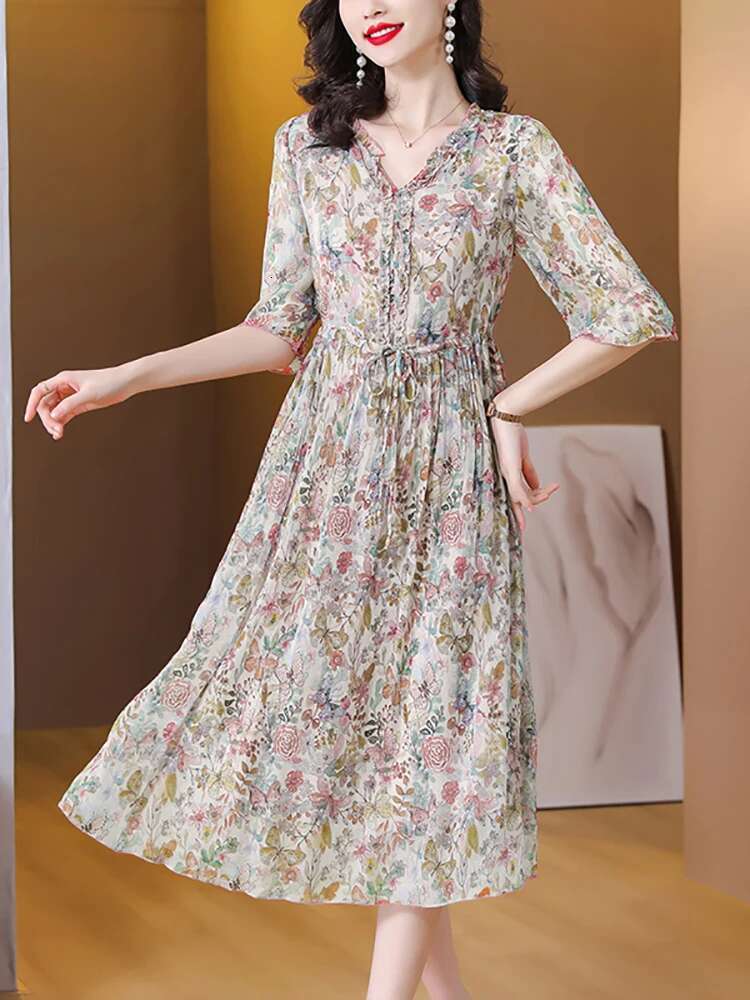 Women ral Chiffon Casual Beach Long Summer Fashion Flare Sleeve Ruffled V-Neck Dress 2024 Korean Elegant Dresses