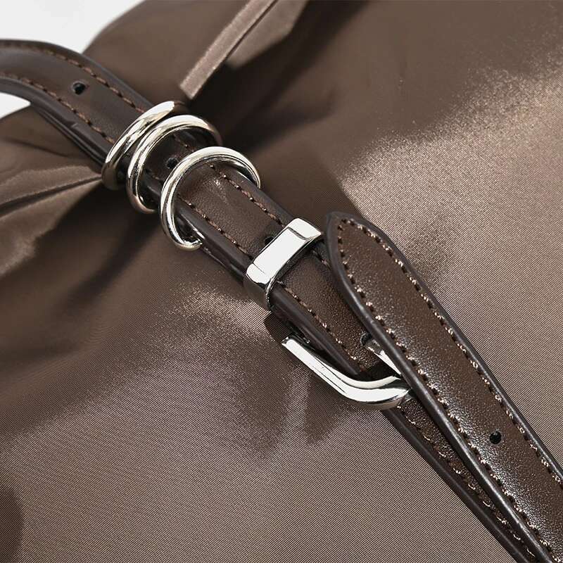 2024 Korean New Casual Tote Commuter Temperament Nylon Shoulder Bag, Versatile Large Capacity Niche Style Armpit Bag