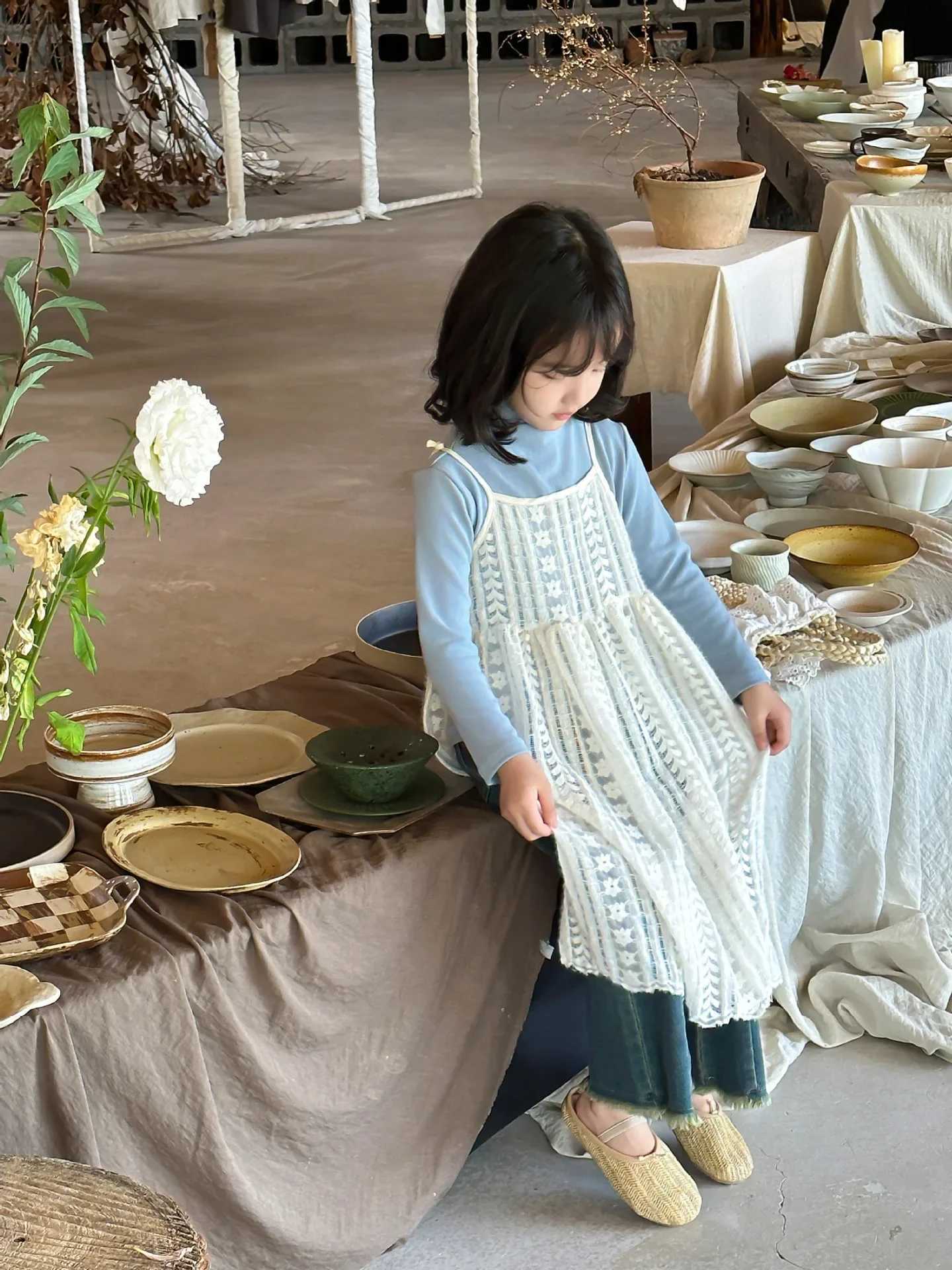 Girls casual dress autumn and winter childrens clothing new Korea 2024 lace camisole bodysuit W250326