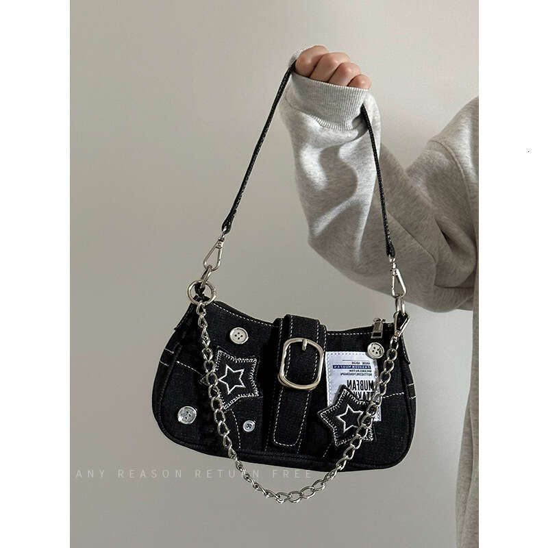 26 Star Cowboy Underarm New Fashionable and Trendy Design, Crowned Crescent Bag, Canvas Handbag, Chain Bag