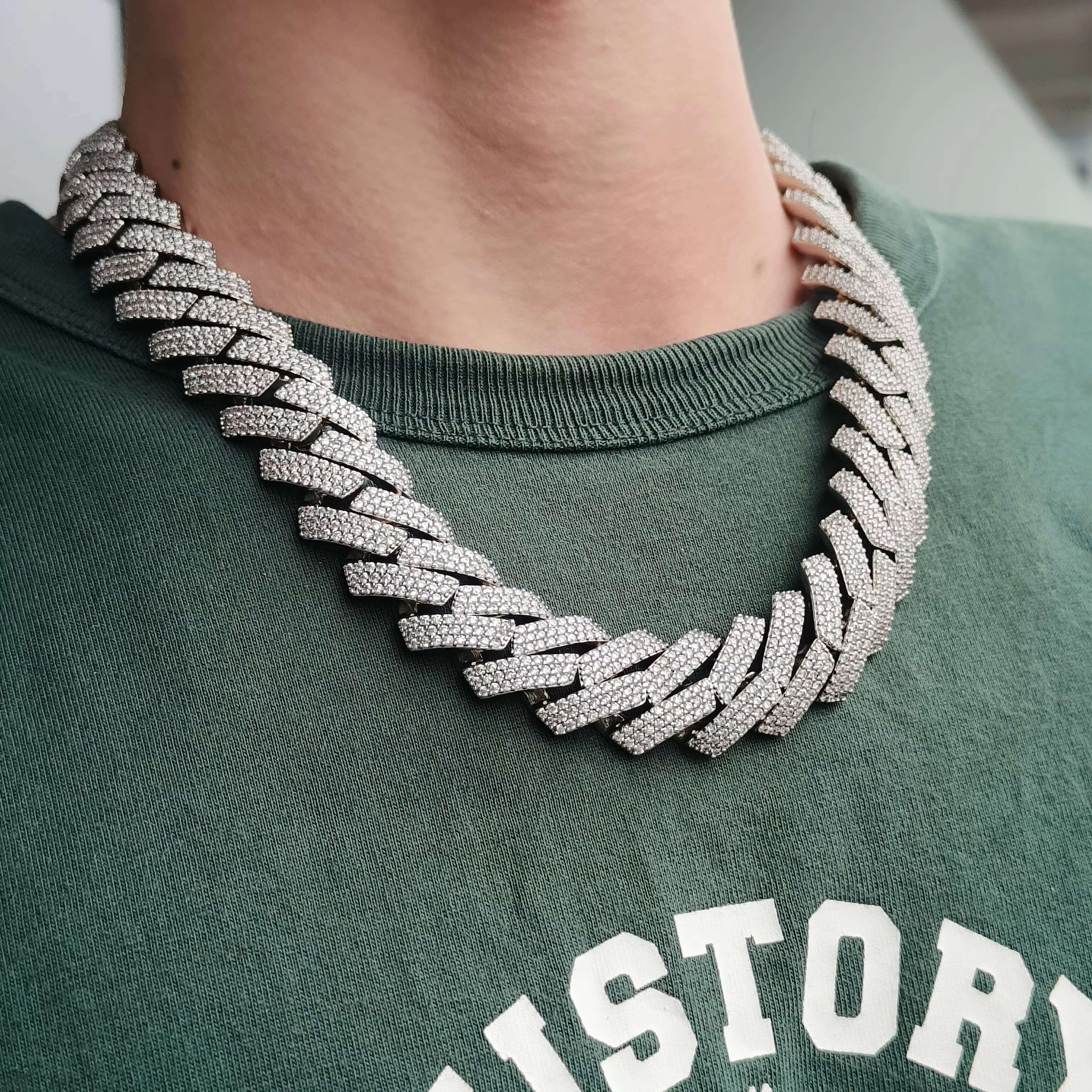 High Quality Fine Jewelry Diamond Vvs Moissanite Miami Iced Out Cuban Link Chain in Silver 925 for Men Women