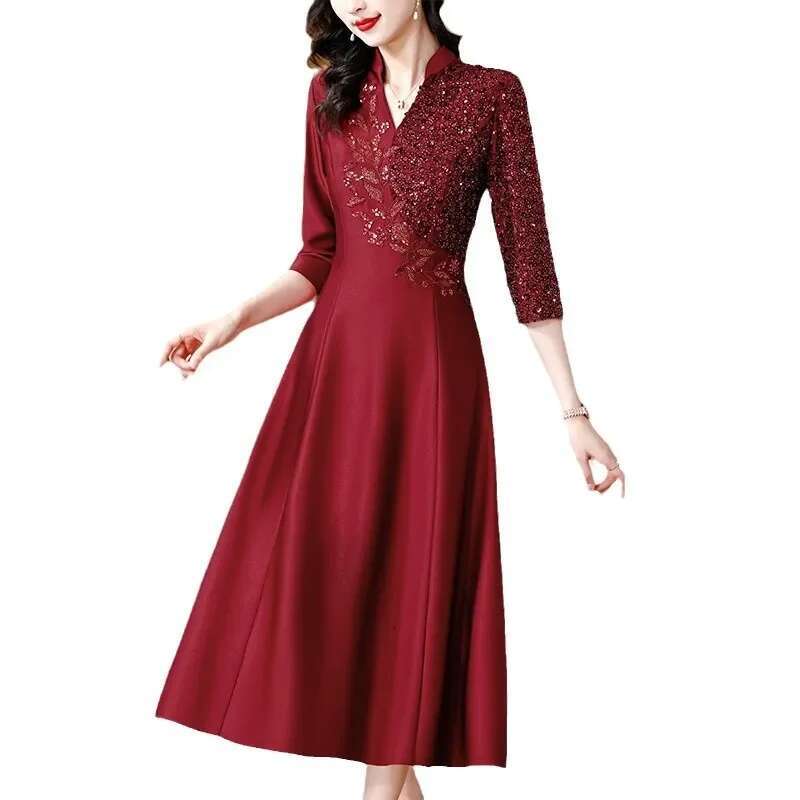 Red Happy Waist-Fitted V-Neck Long High-End Youthful Style Mother's Dress For Women 2024 Autumn New Arrival