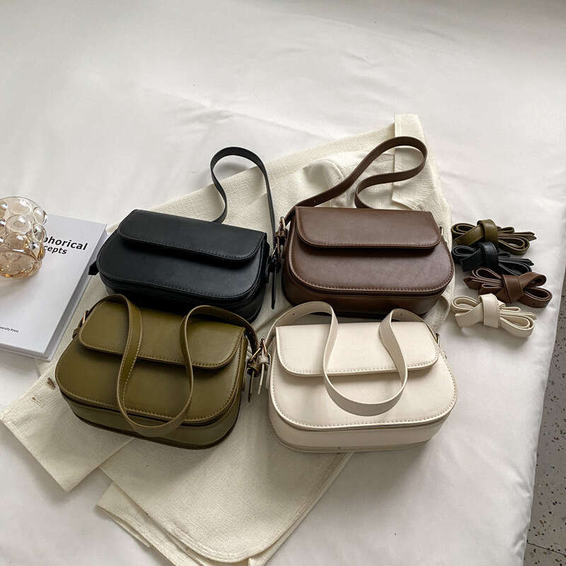 High end Women's 2024 New Trendy and Fashionable Style Simple Single Shoulder Crossbody Small Square Bag
