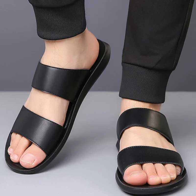 2025 Summer New Mens Cool Skating Shoes Fi Leather Casual Skating Shoes Outdoor N Smooth Flat Beach Sandals Mens Designer Skating ShoesXJ250326