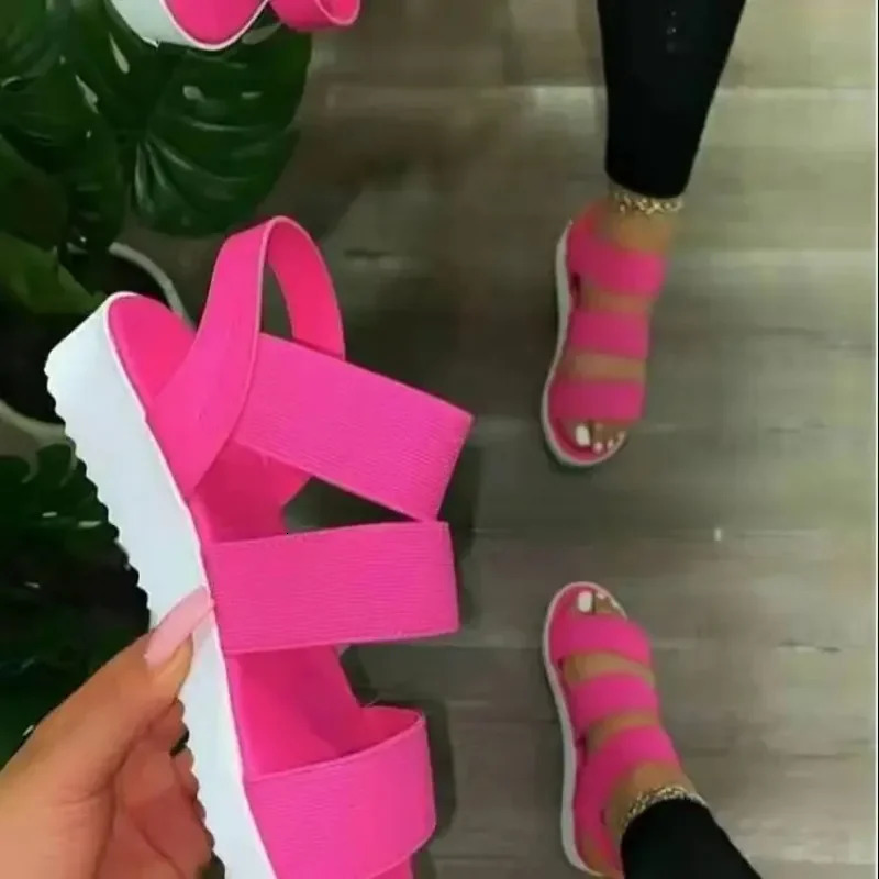 Women Sandals Flat Heel Platform Cross Strap Open Toe Plus Size Outdoor Sport Beach Casual Shoes on Offer 250317