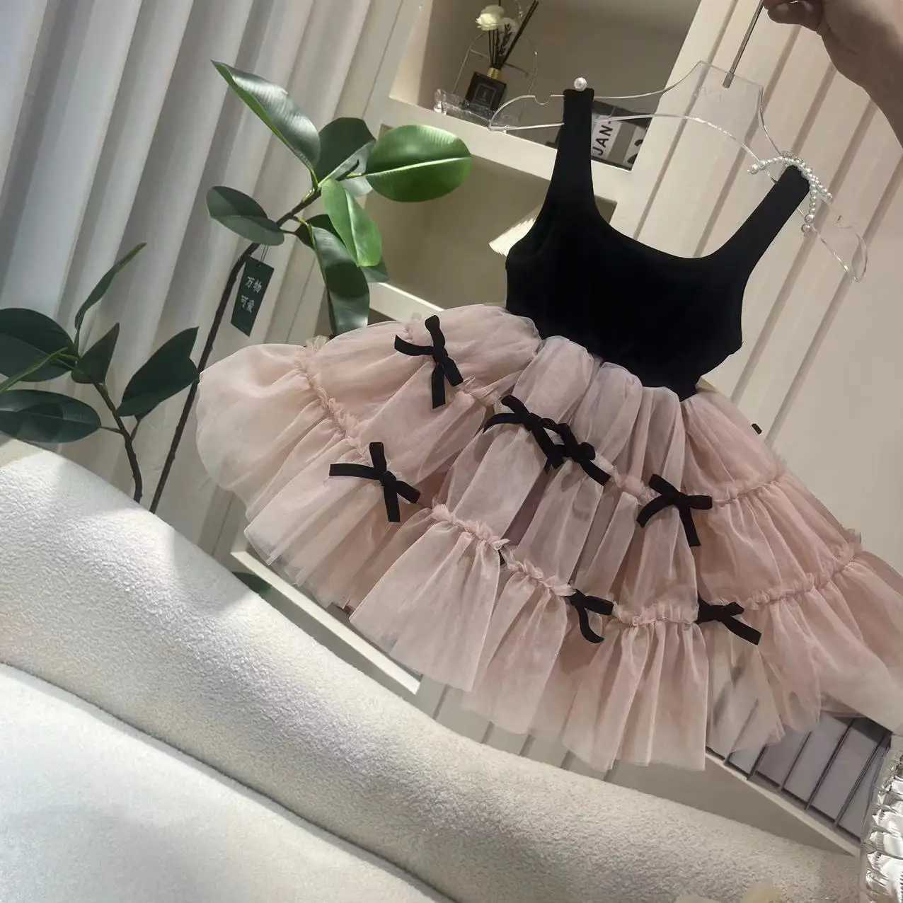 Girl 2024 Summer New Bow Dress Girl Sleeveless Black Pink Princess Dress Cute Clothes for Preschool Girls W250326