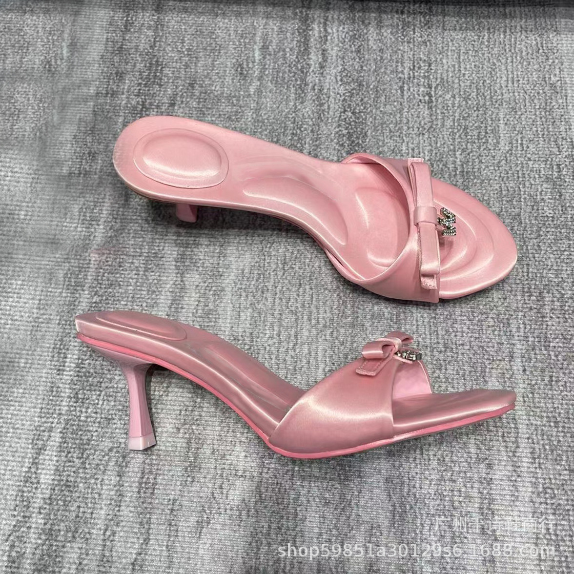 High version Spring/Summer letter rhinestone bow satin sandals with exposed toe strap, high heels, slim heels