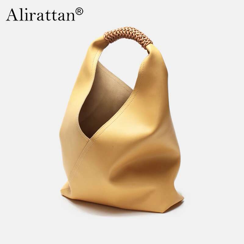 Alirattan 2025 Genuine Leather Women's Premium Sensory Underarm Handheld Large Capacity Shoulder Bag