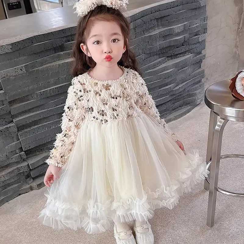 Childrens clothing girl dress 2023 winter new childrens plush and thick princess dress bow as a gift W250326