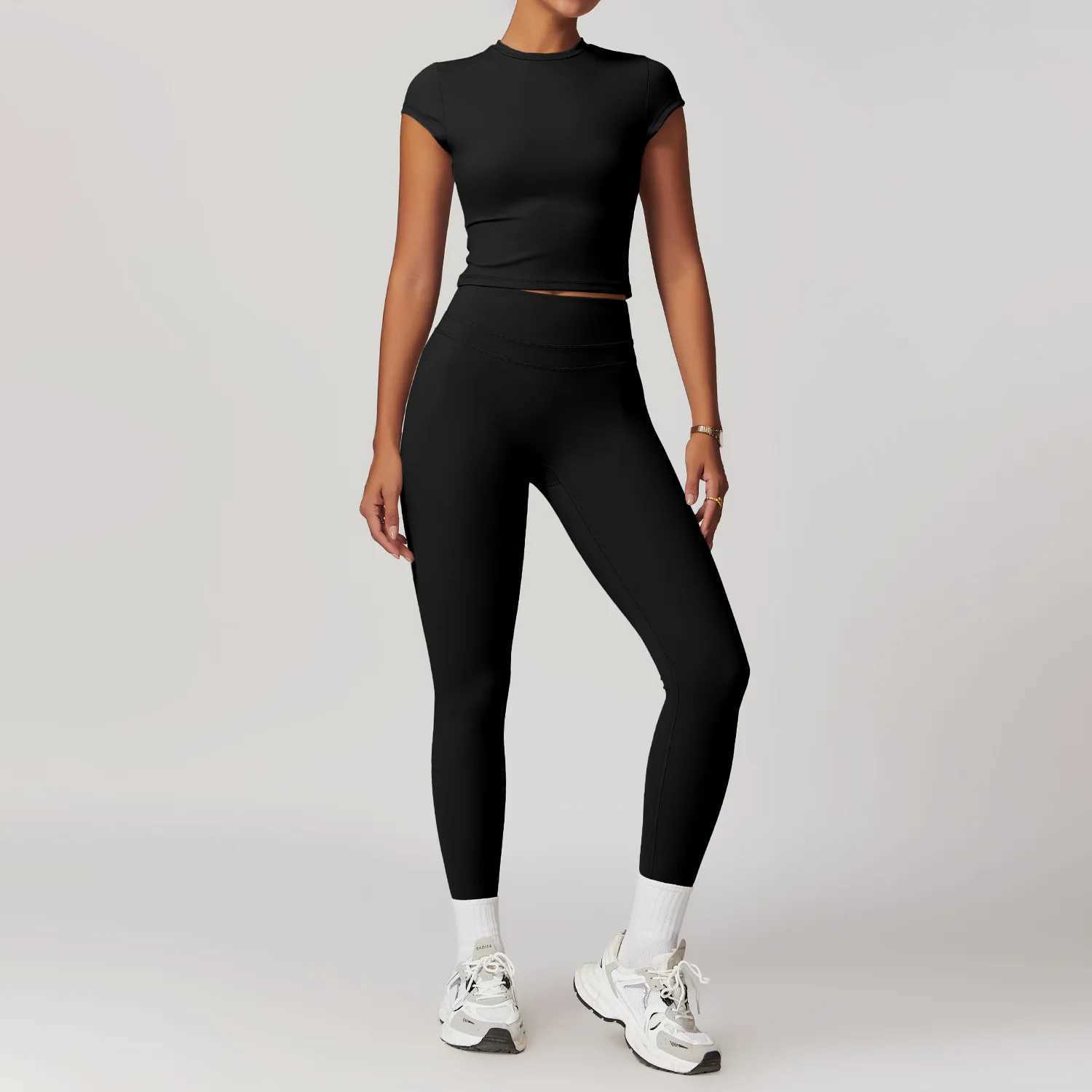 JUREN Yoga Set 2PCS Sports Set Womens Quick Drying Gym Set Womens Track and Field Clothing Running Exercise Short Sleeve Sports Yoga Clothing W250326