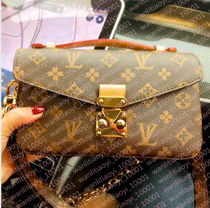 10A High Quality Classic highest quality designer bags handbags shoulder Daphne bag handbag messenger Shopping pockets Cosmetic Bags