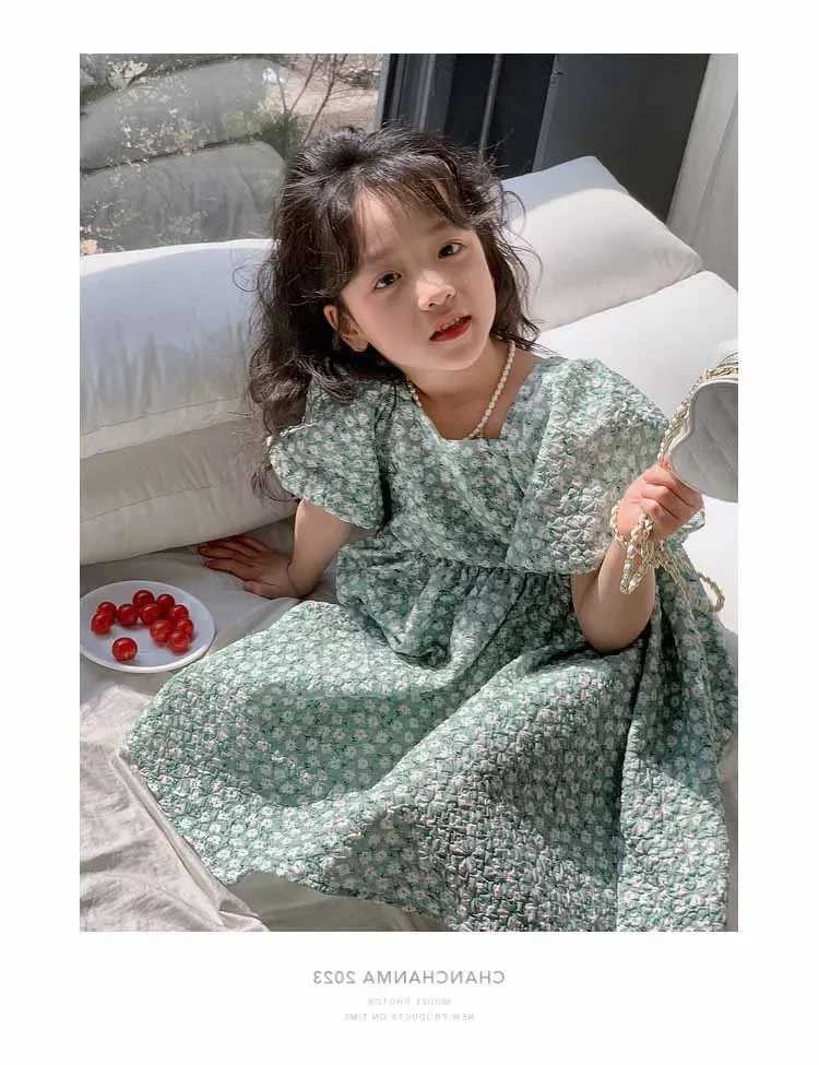 Girls casual dress with floral print and fluffy sleeves floral girls dress with square neckline childrens clothing for 3 to 7 years W250326