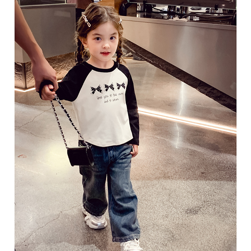 Ddmyshoesvip Girls Long Sleeved T Shirt For Spring New Stylish Children S Raglan Sleeves Contrasting Color Top Girls Versatile Base Shirt