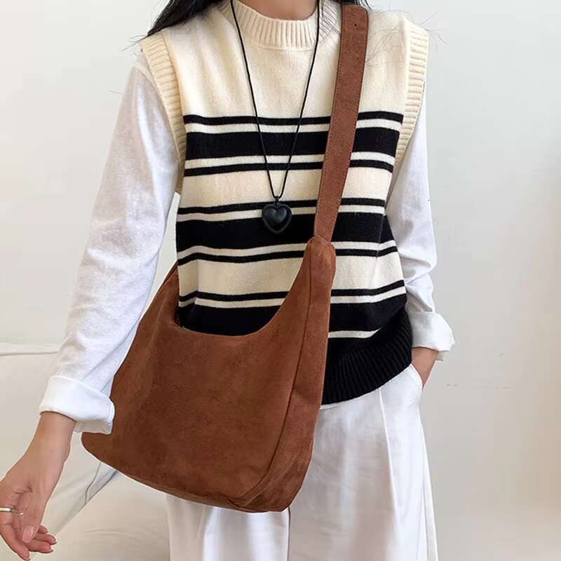 High quality new oversized trendy shoulder bag, women's handbag, suede handbag
