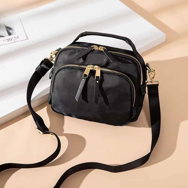 Voyageur Series Ballistic Fashion Simple Lightweight Nylon Women's Bag Troy Crossbody Shoulder 196308