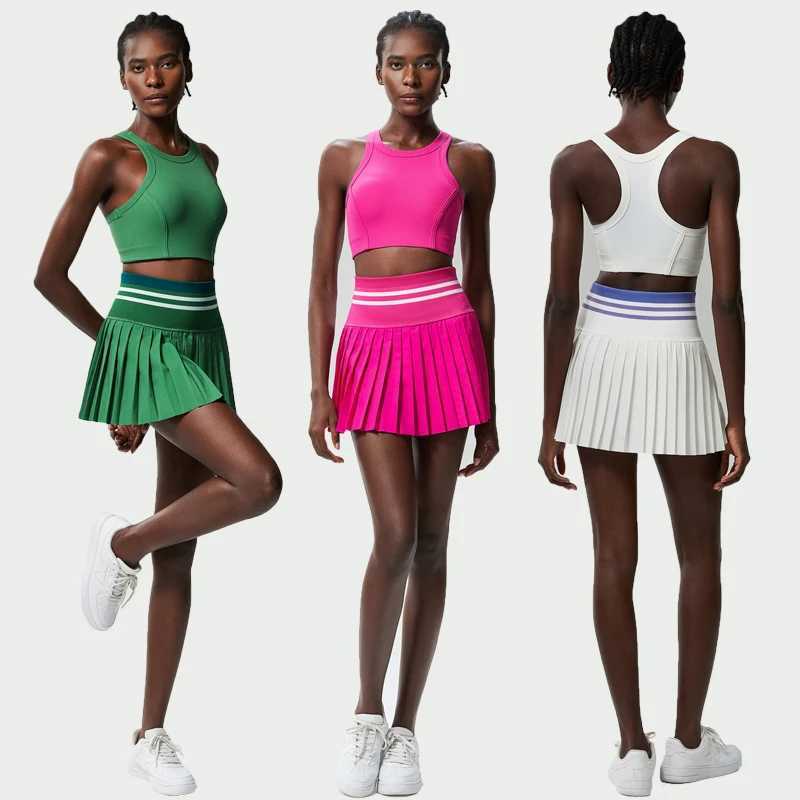 Womens short sportswear two-piece fitness yoga set high waisted tennis skiing crop top gym set womens breathable sportswear W250326