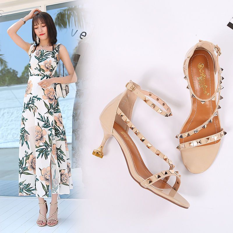 New rivet fashion pearl cat with student one button sandals, internet famous girl sexy high heels, exposed toes