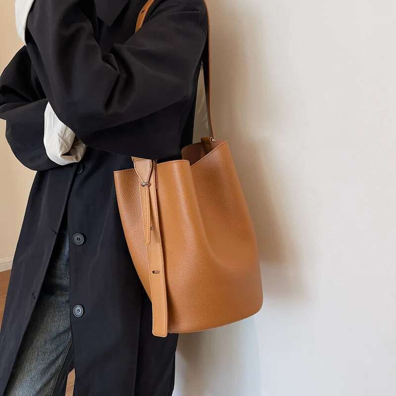 Retro Small Solid Color Leather Shoulder Bags For Women Designer Korean Fashion Female Handbags Underarm Bag