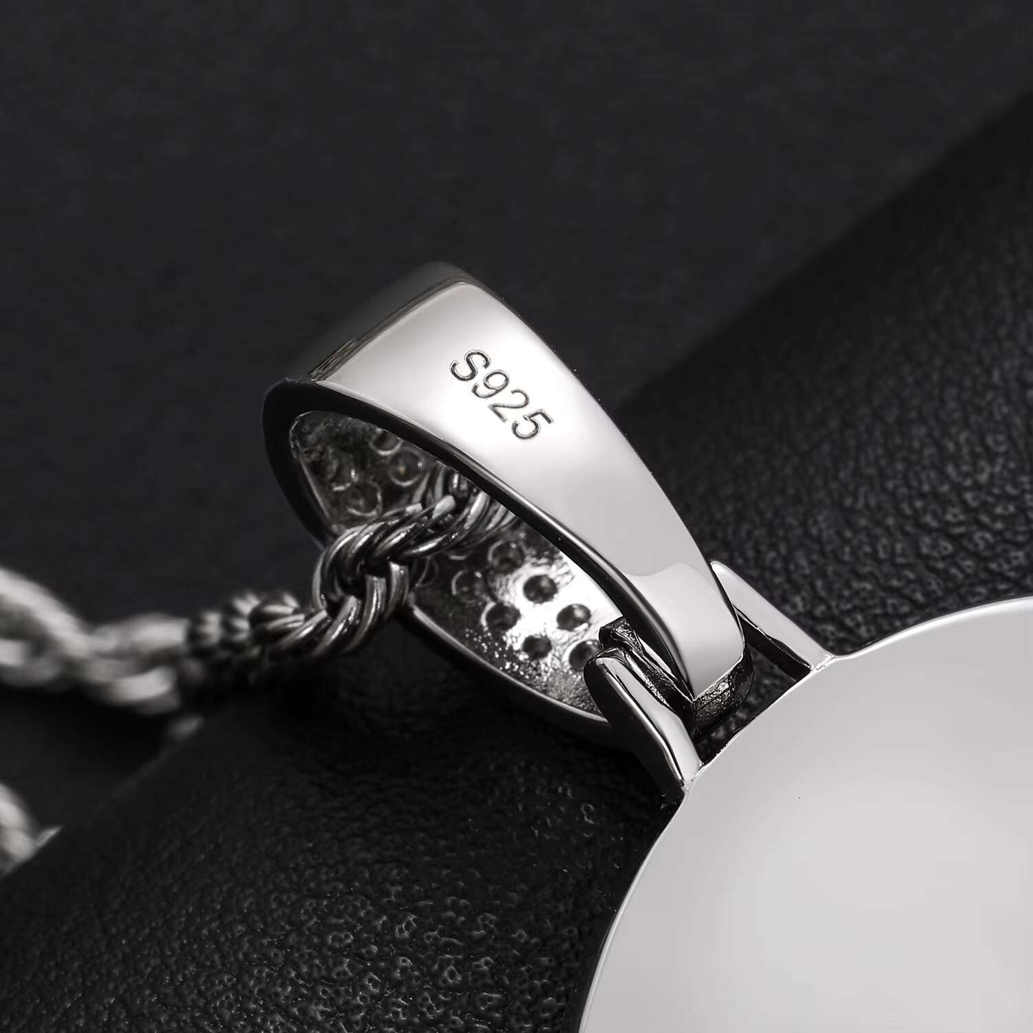 Drop Shipping in Stock Hip Hop Jewelry VVS Moissanite Photo Pendant Iced Out 925 Sterling Silver Picture Pendant Necklace