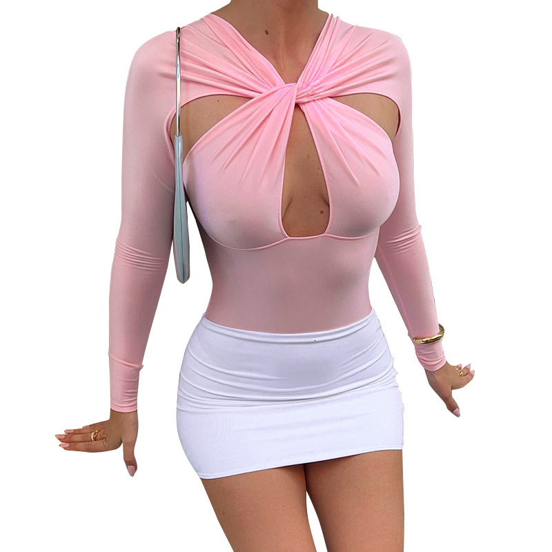 2025S Fashion Designer Q DS Women S Autumn Winter Contrasting Sexy Pullover With Hollowed Out Cross Collar And Hip Hugging Short Dress