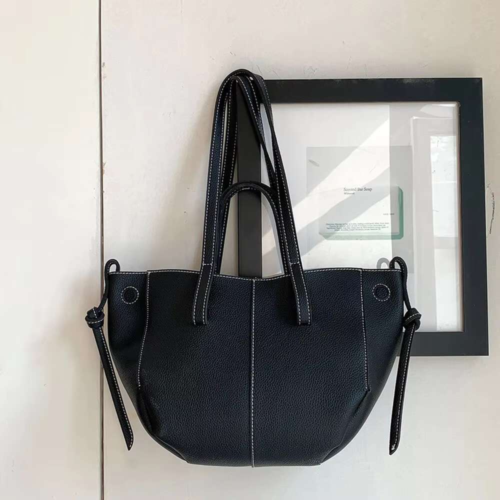 Business Women's Trend Bolsas Leather Bucket Logo Handbag