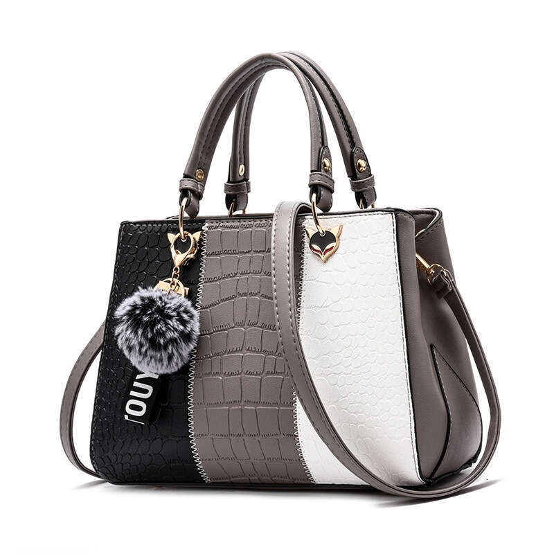 Bag for women 2025 new atmospheric single shoulder handbag Korean version fashionable and simple crossbody women's big bag