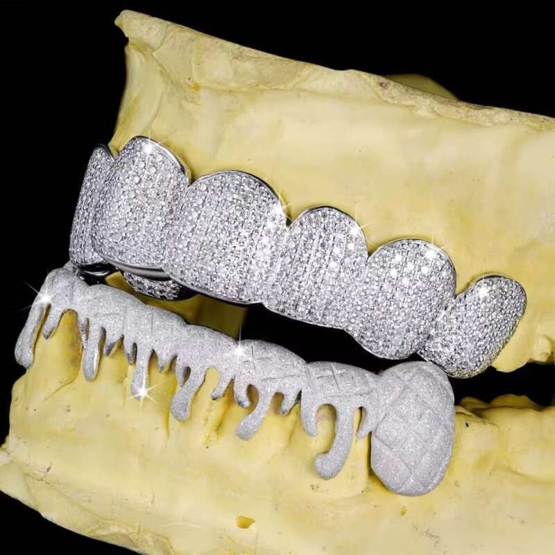 Hot Selling Custom Made Personalized Tooth Sterling VVS Moissanite Diamond Mens Iced Out Grillz Teeth Decoration