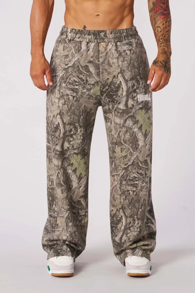 2025 men style Spring American digital camouflage print sports fitness Trousers loose and versatile wide-leg pants 250326