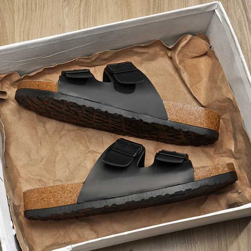 2024 new leather cork Herringbe mens and couples slippers summer M ller slippers Fi casual beach sandalsXJ250326
