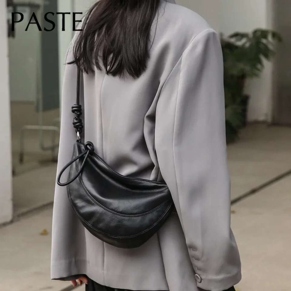 Women's Bags Niche Style Half-Moon Shape Flap Saddle Small First Layer Cow Leather Women Shoulder High-End Daily-Use Crossbody Bag