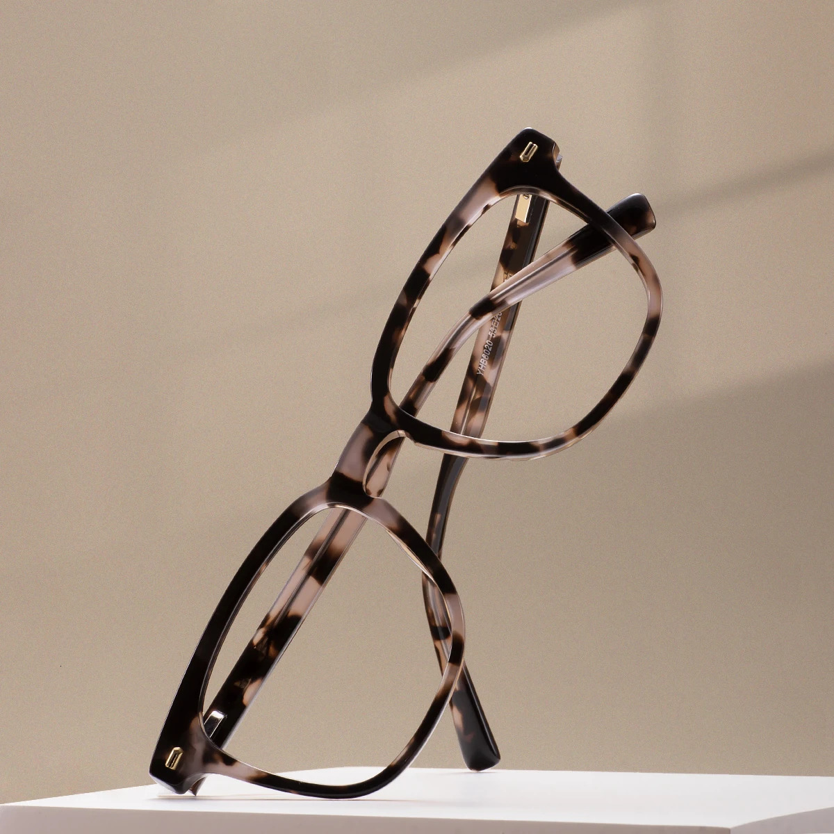 Acetic acid full edge rectangular large retro spectacular mens and womens transparent thick frame prescription lens 250325