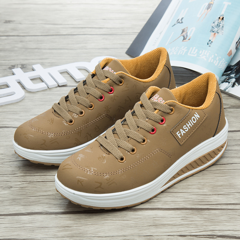 Designer Shoes Light Luxury Leather Rocking Sole Thick Sole Casual Sports Shoes Korean Version Travel Fashion Single Sponge Cake Shoes Large Women