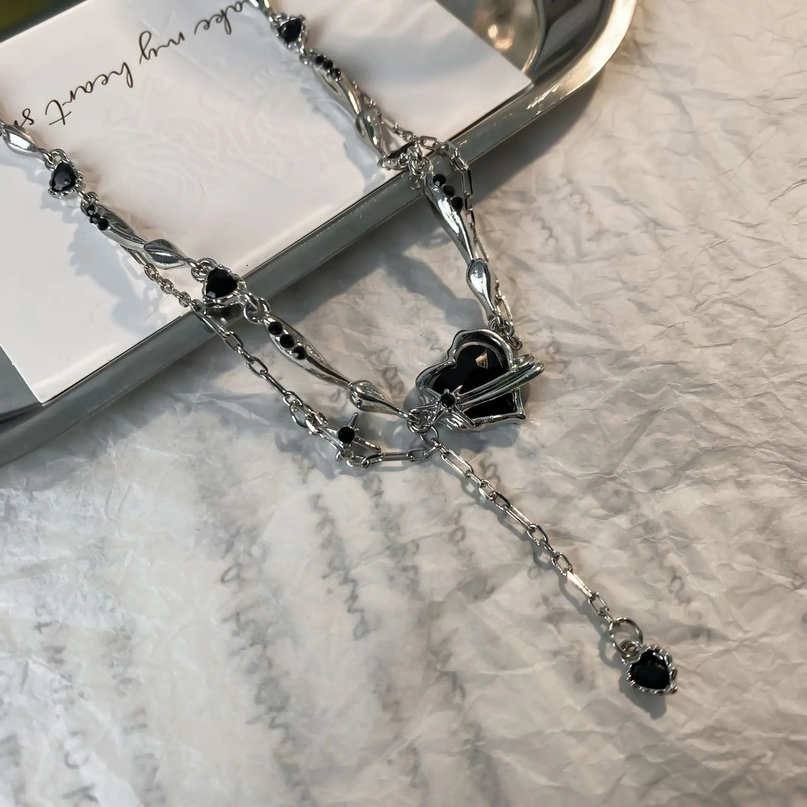 DUTRIEUX Y2K Black Love Pendant Gothic Plush Bone Necklace Womens Gothic Aesthetics Grenache Jewelry 250322