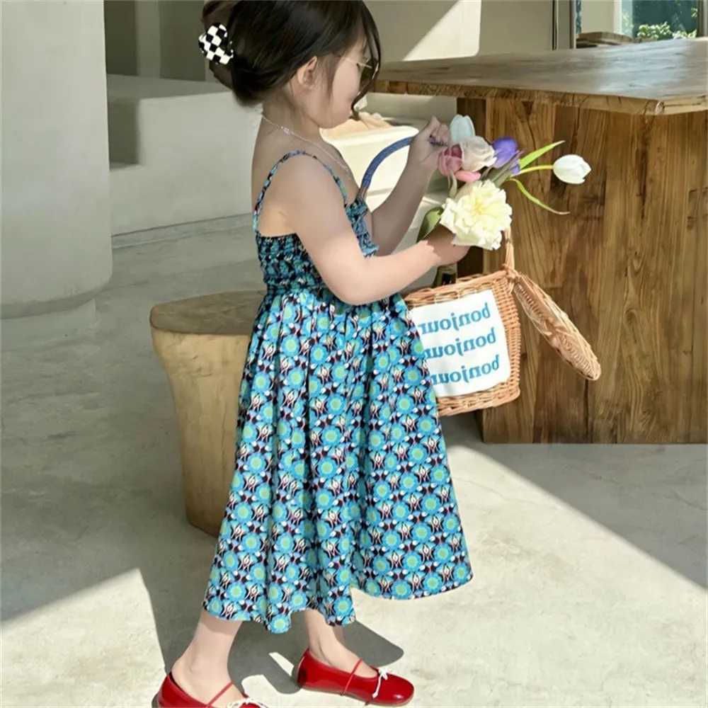 Girls casual dress girls summer new Korean holiday sled blue print suspender princess dress 2-7-year-old baby girls clothing W250326