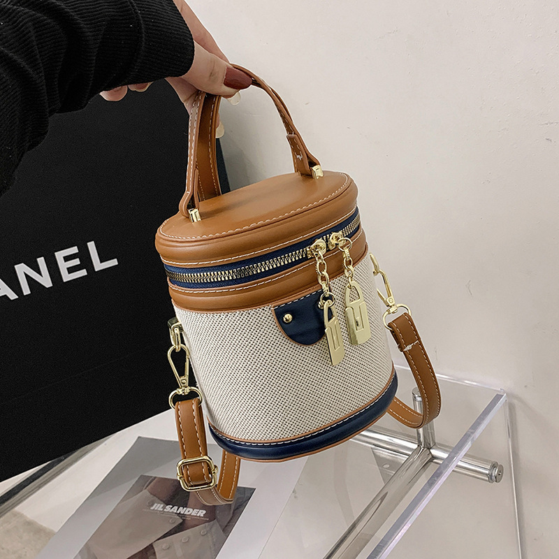 Women's new bucket bag carrying fashion cylinder bag single shoulder crossbody bag 2025s hot