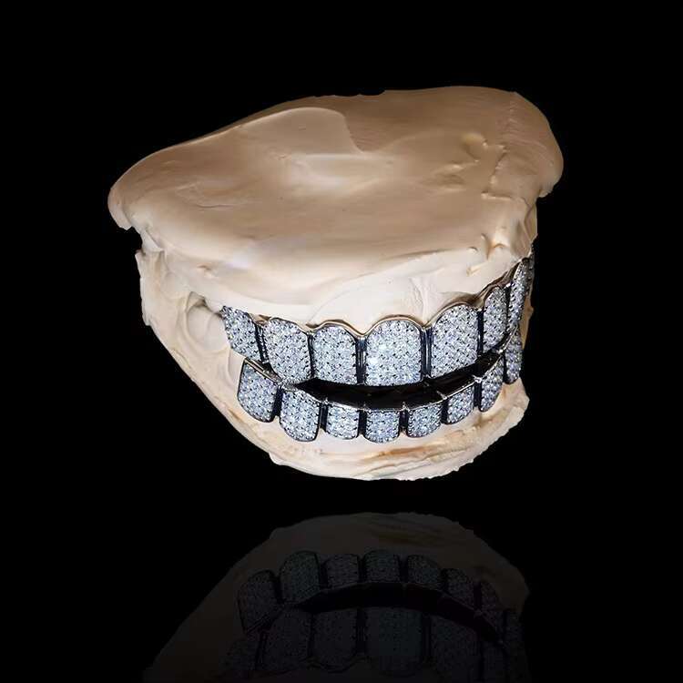 Yu Ying Custom Gold Braces Silver Color S925 with Iced Out Bling Moissanite Braces for Teeth Set