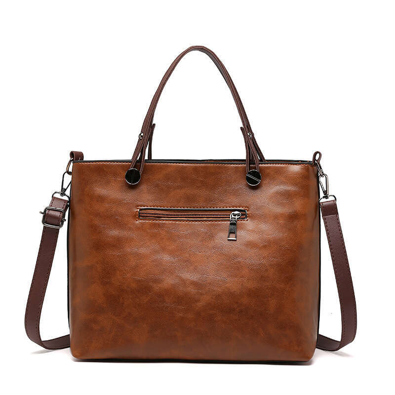 43 Bag women 2024 new fashionable shoulder large capacity tote for women, simple diagonal cross bag