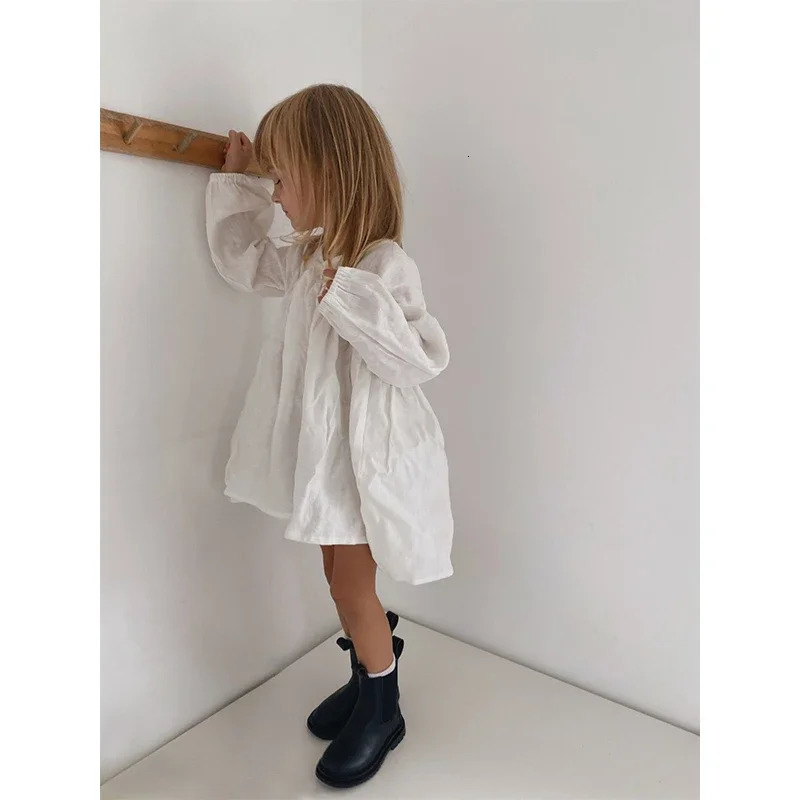 Girls White Linen V-neck Long-Sleeved Dress Spring And Summer Baby Girl Mori Beach Cotton Linen Casual Loose Dresses 250326