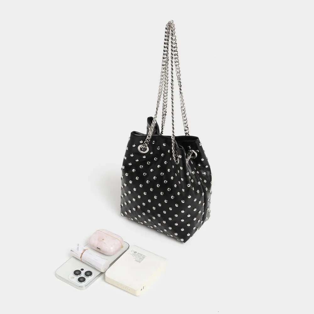 New High Quality Horseshoe Bucket Bag Exquisite PU Rivet Sequin Design Women's One Shoulder Handbag